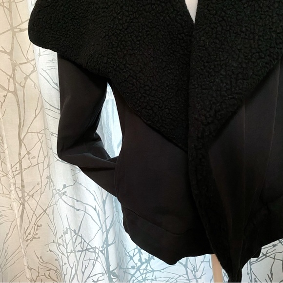 ALL SAINTS BLACK FUZZY NECKLINE FAUX SHERPA COLLAR BORA BIKER SWEATSHIRT JACKET - Picture 3 of 8